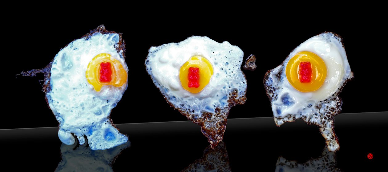 EGG DANCE av Hugo Nefe