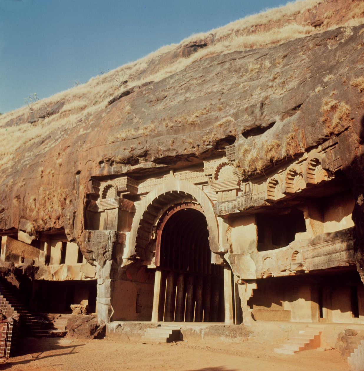 Utsikt över grotta 12 av Indian School