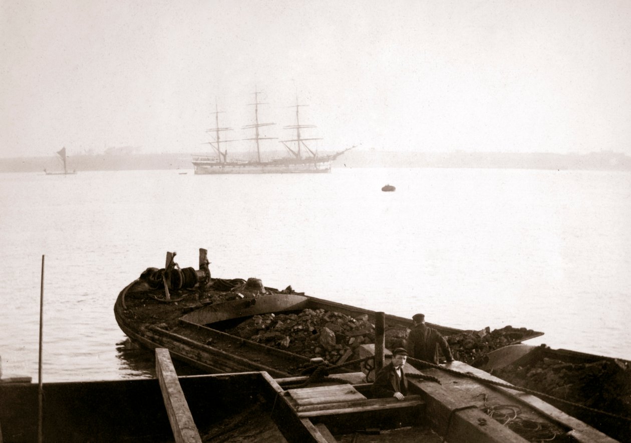Pråm lastad med gods, Rotterdam, 1898. av James Batkin