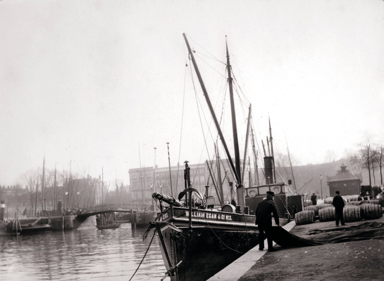 Kanalbåtar, Rotterdam, 1898. av James Batkin