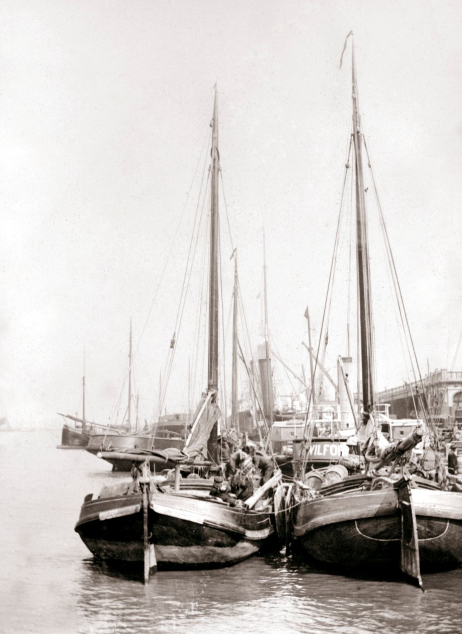 Kanalbåtar, Rotterdam, 1898. av James Batkin