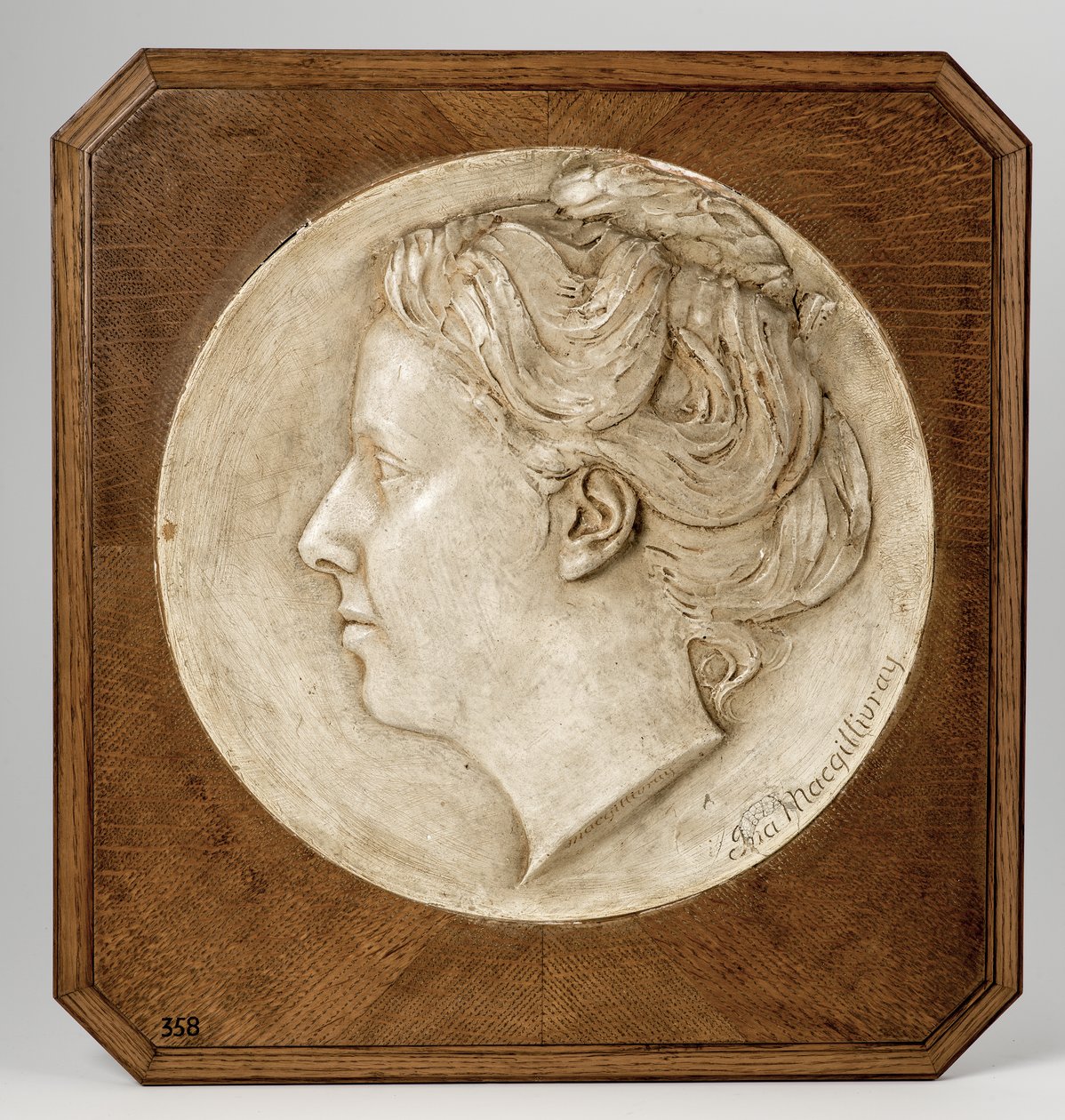 Ina Macgillivray, 1900-talet (gips) av James Pittendrigh MacGillivray
