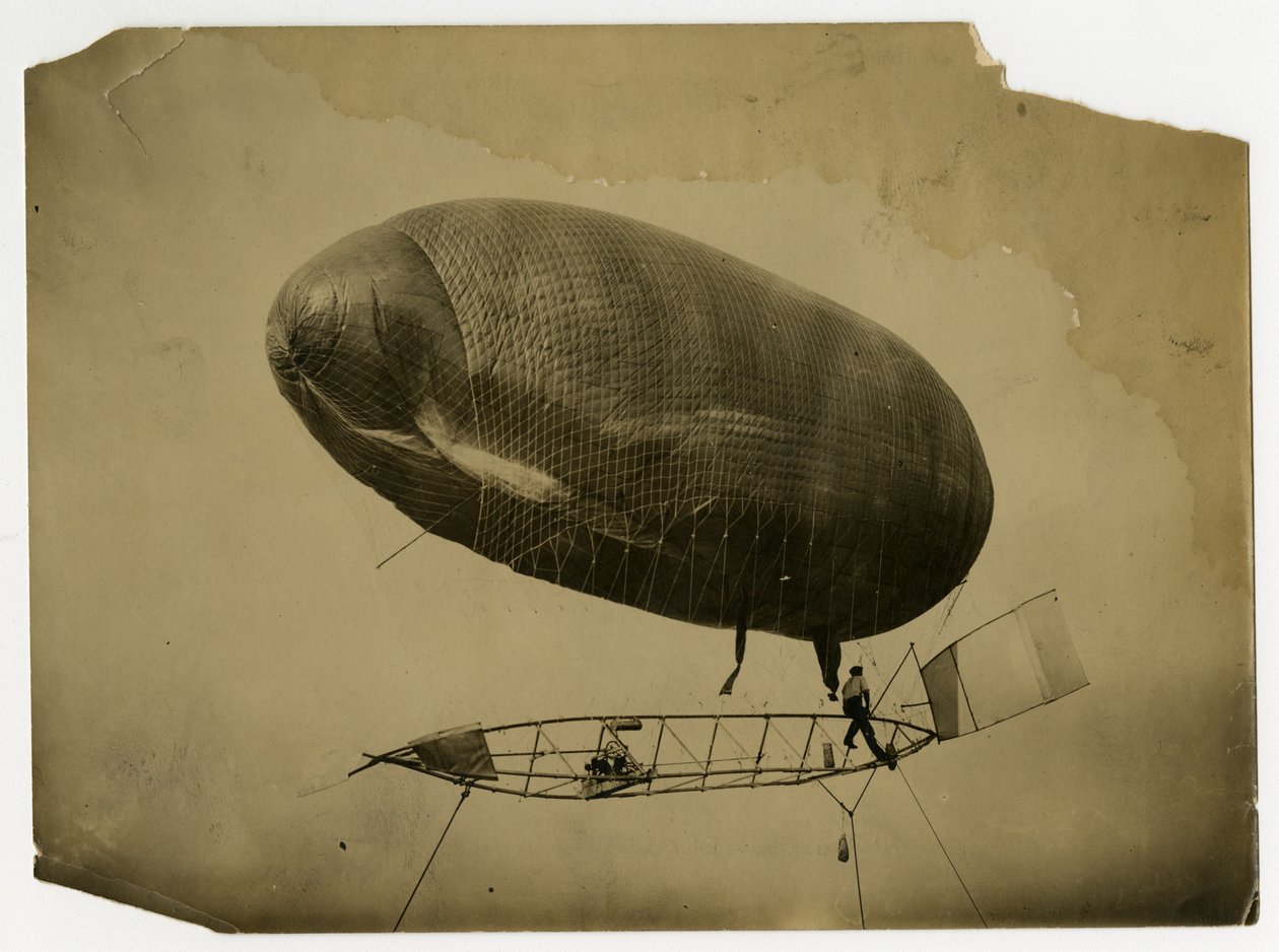Luftskepp "California Arrow" av Jessie Tarbox Beals