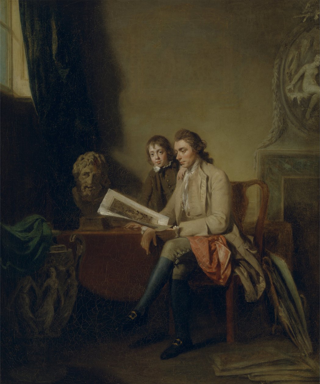 Porträtt av en man och en pojke som tittar på tryck av John Hamilton Mortimer