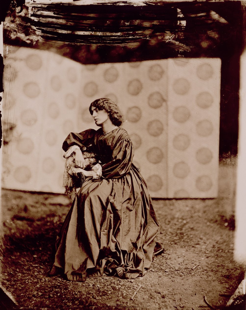 Porträtt av Jane Morris (1839-1914) 1865 (albumintryck) av John R. Parsons