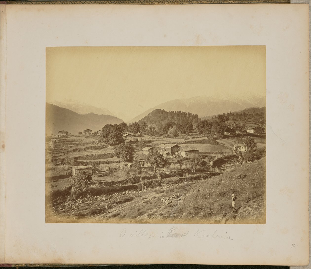 En by i Kashmir av John Edward Saché