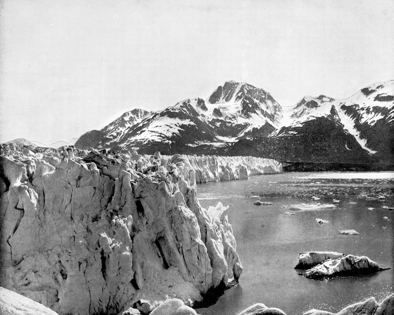 Muir Glacier, Alaska, USA, 1893. av John L. Stoddard