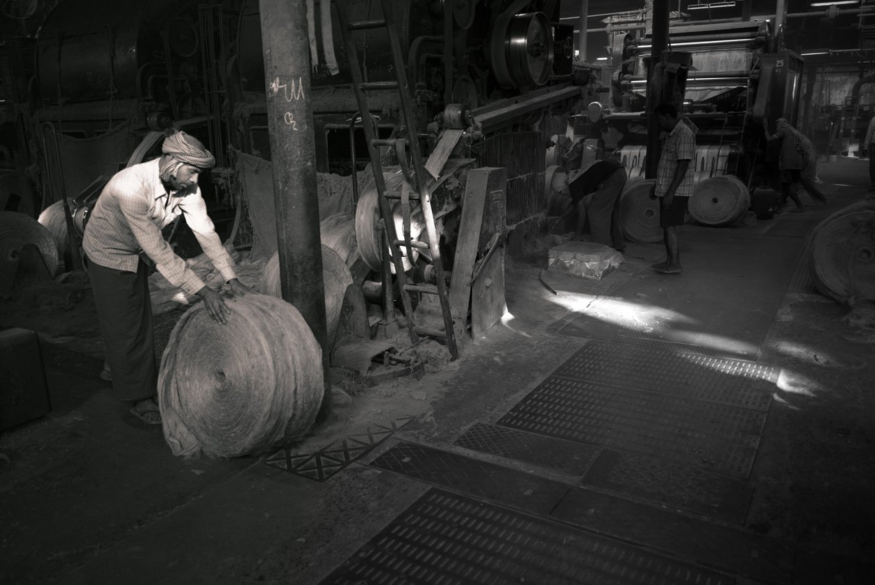 Jutefabrik, Kolkata, Indien, 2017 (foto) av Jon Nicholson