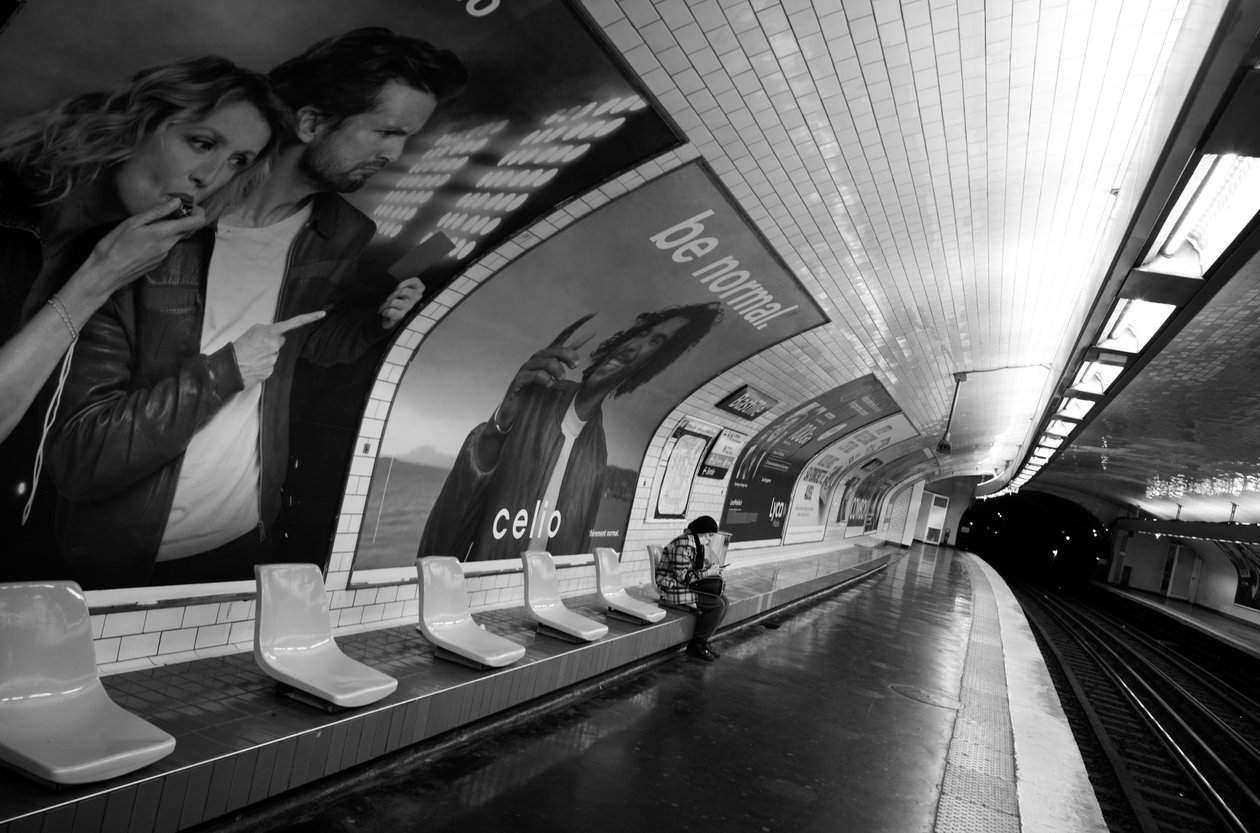 Paris på våren, 2022 (foto) av Jon Nicholson