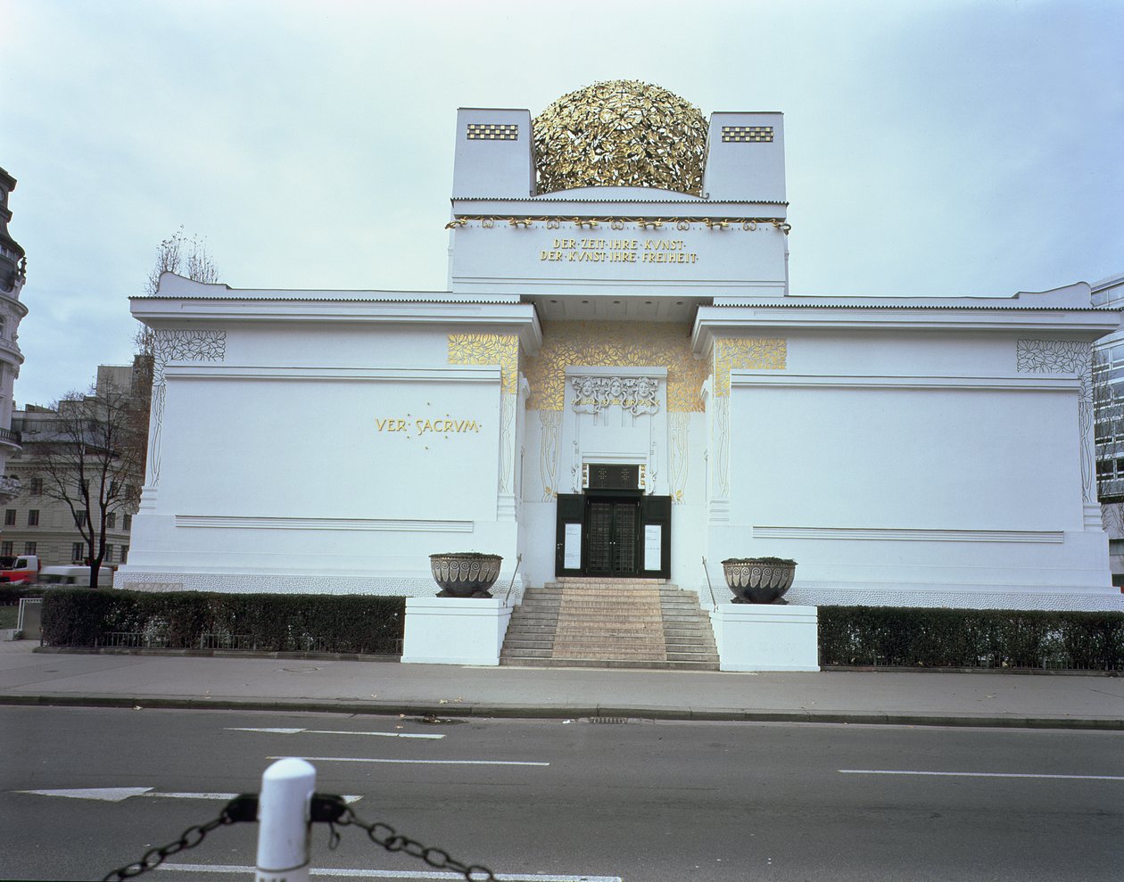 Vienna Secession Building, 1898 av Joseph Maria Olbrich
