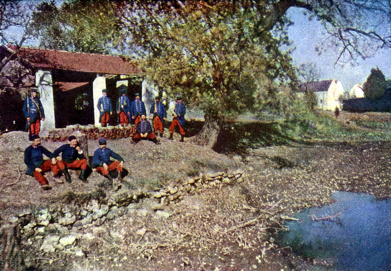 Franska soldater i Monthyon under slaget vid Marne öster om Paris, september 1914 (autokrom) av Jules Gervais Courtellemont