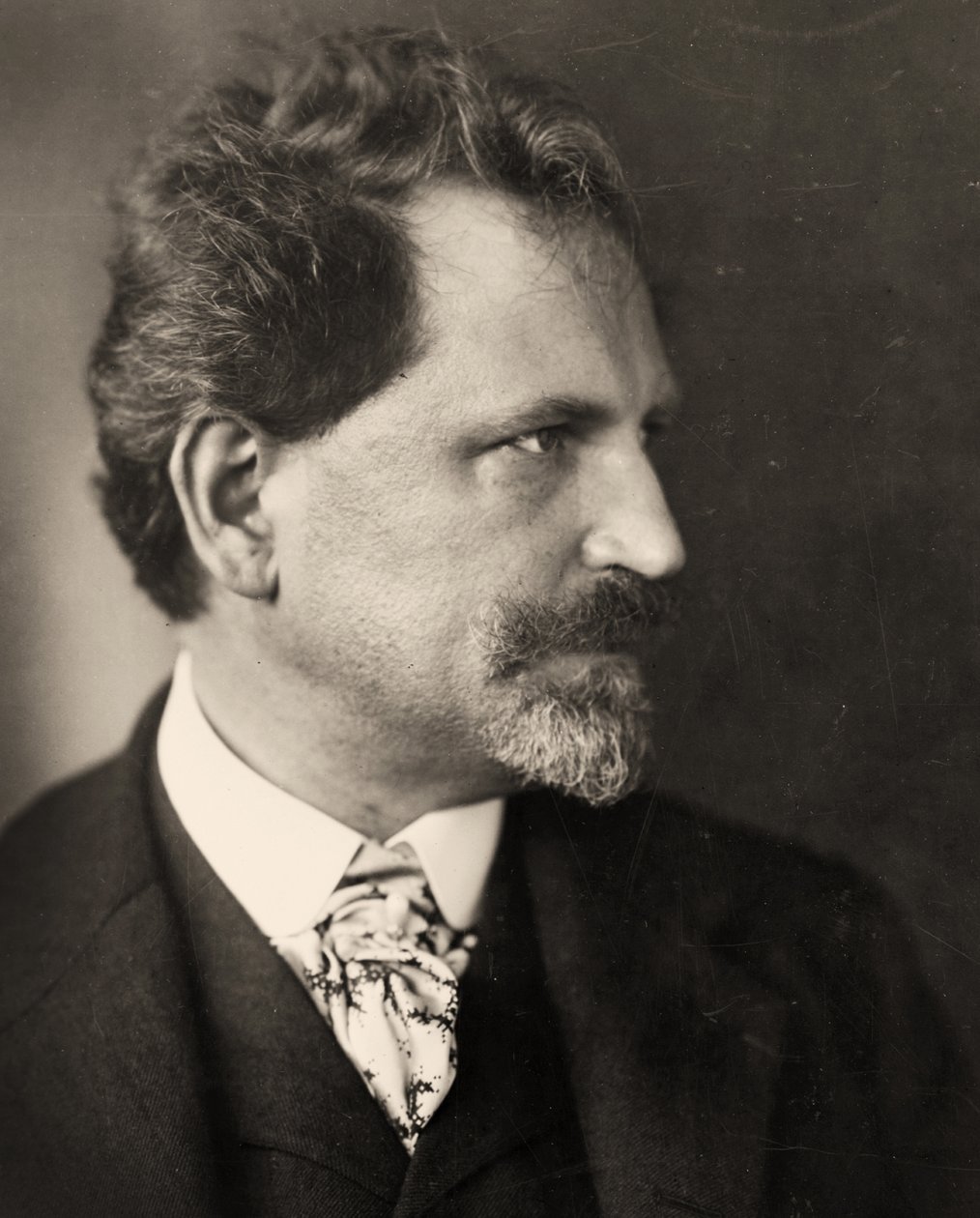 Porträtt av Alphonse Mucha av Alec Hunter