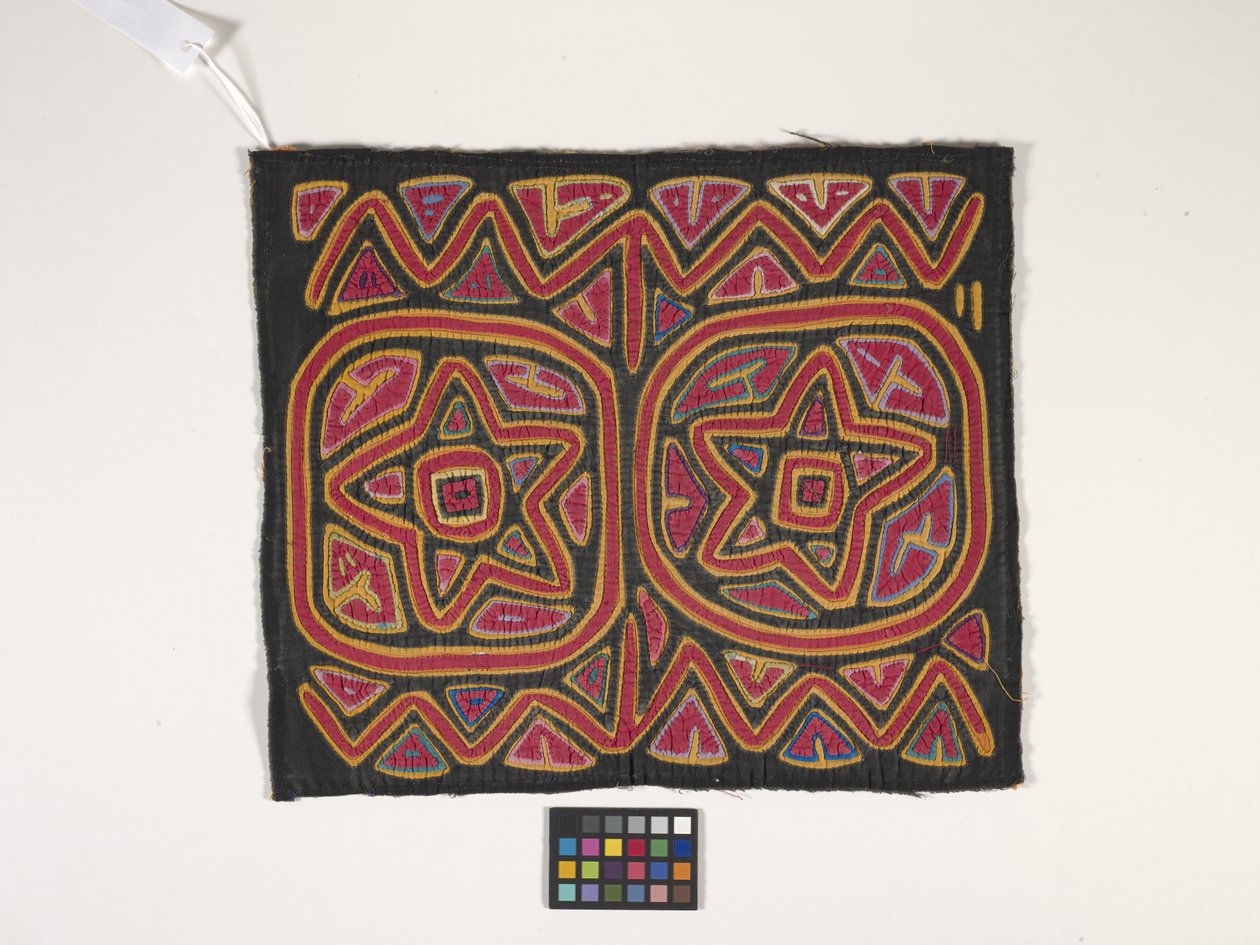 Skjortapanel (Mola) (foto) av Kuna Indian Culture