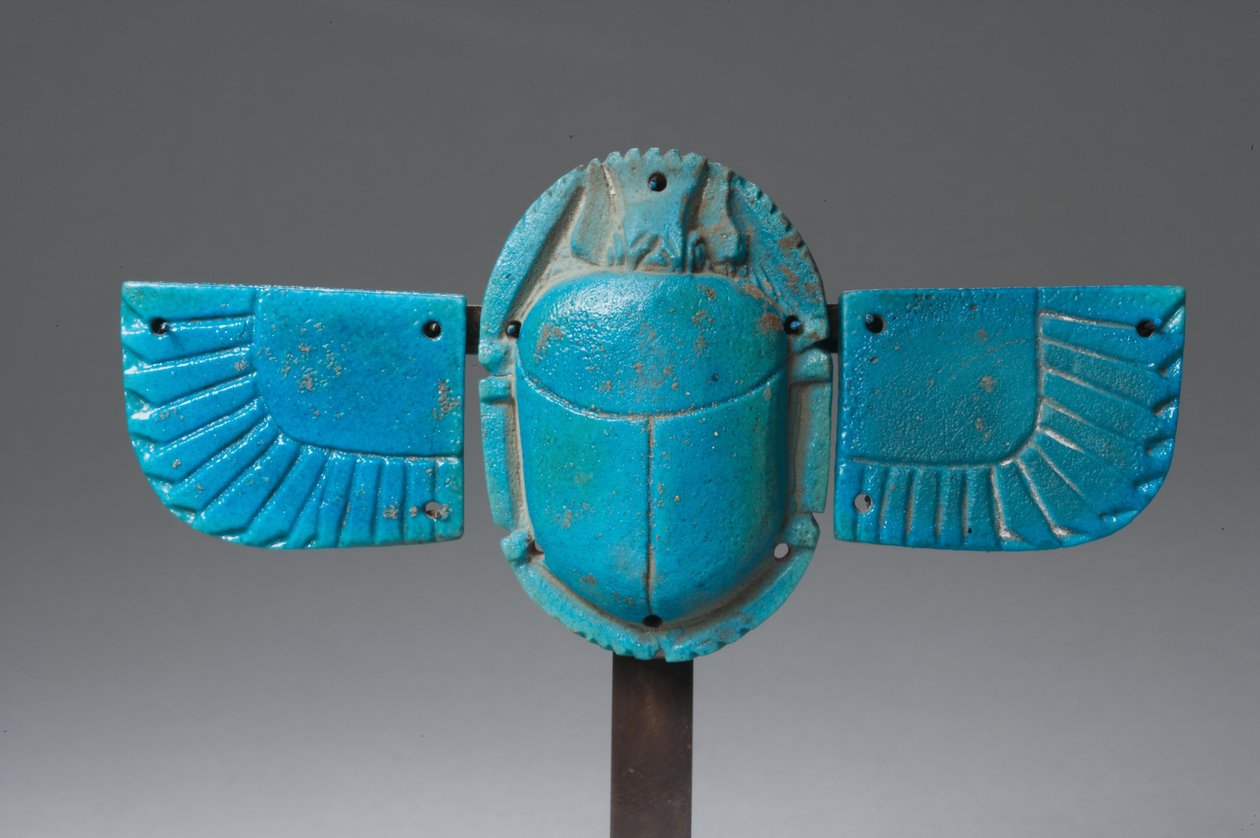 Bevingad skarabé (fajans) av Late Period Egyptian