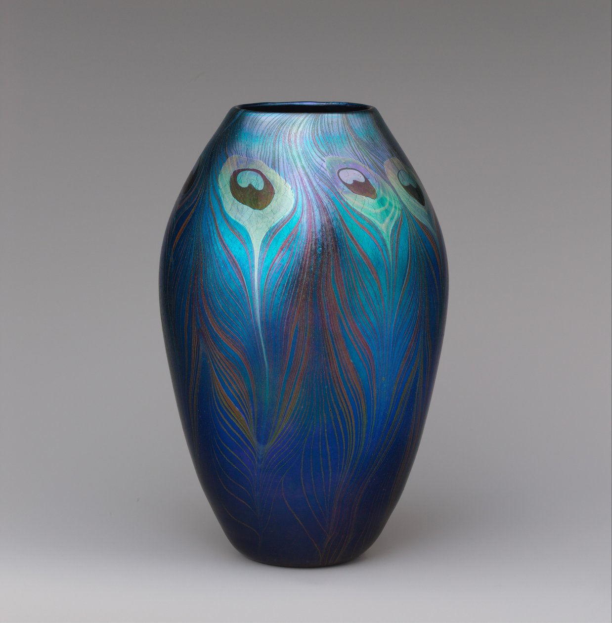 Vas, ca 1900 (favrilglas) av Louis Comfort Tiffany