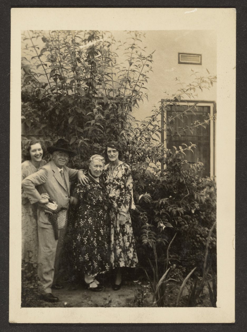 [Familjeporträtt Fleckenstein] av Louis Fleckenstein