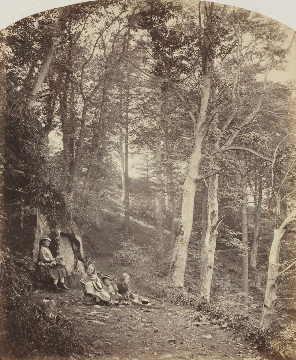 En väg genom en skog av Major Francis Gresley