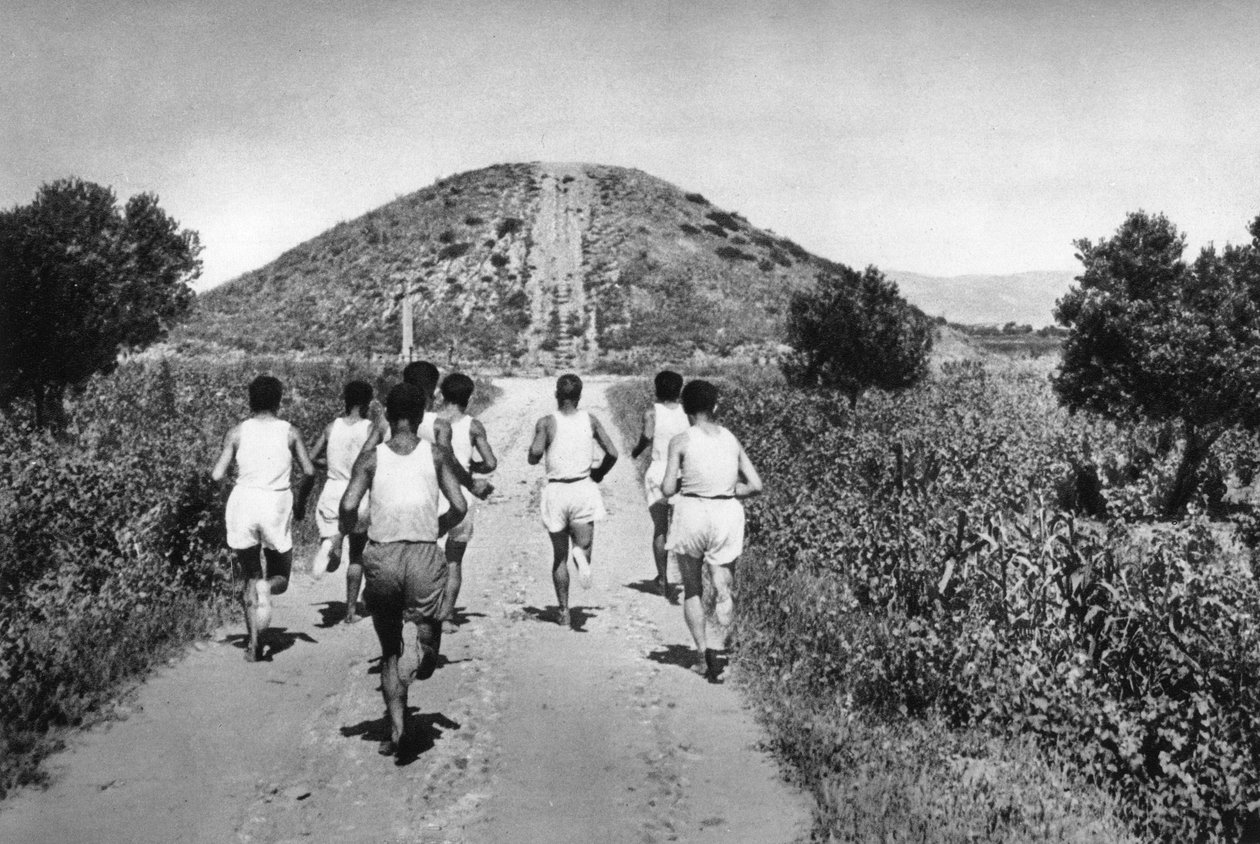 The Tumulus of Marathon, Grekland, 1937. av Martin Hurlimann