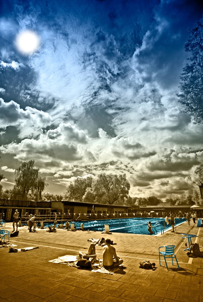 Lido London Fields,2014 av Martin Mossop