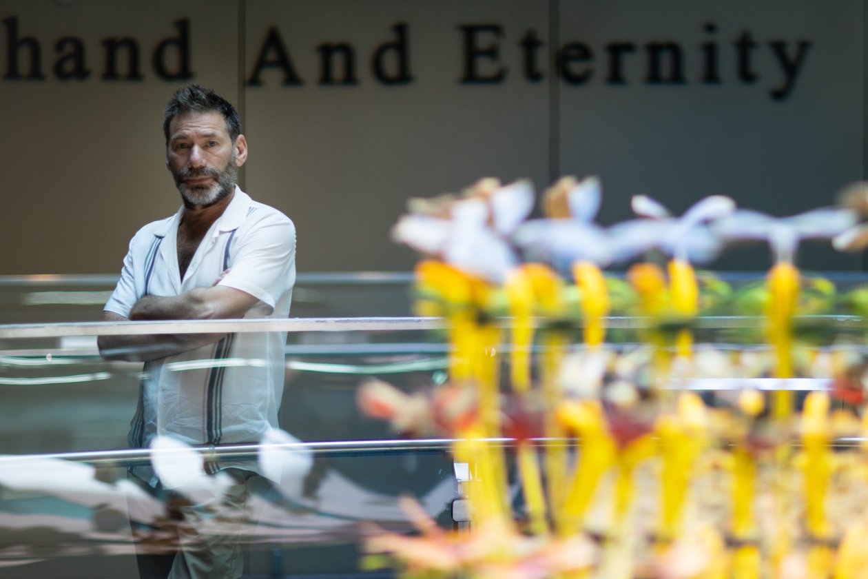 Equinox, 2021 (foto) av Mat Collishaw