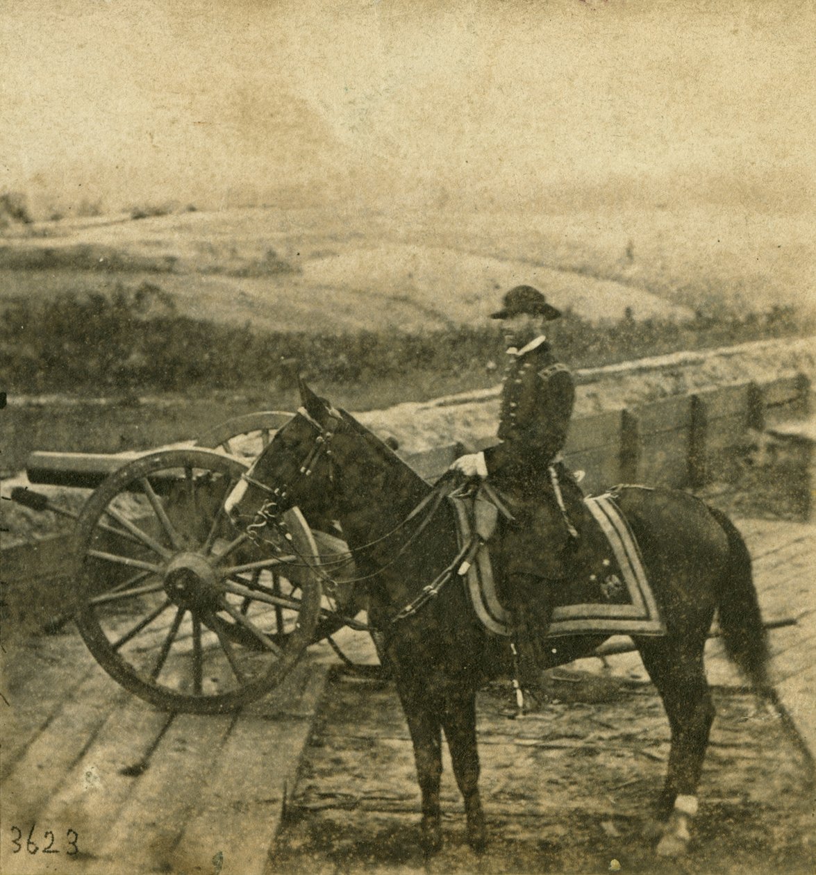 Generalmajor W.T. Sherman och häst, 1864 av Mathew B. Brady