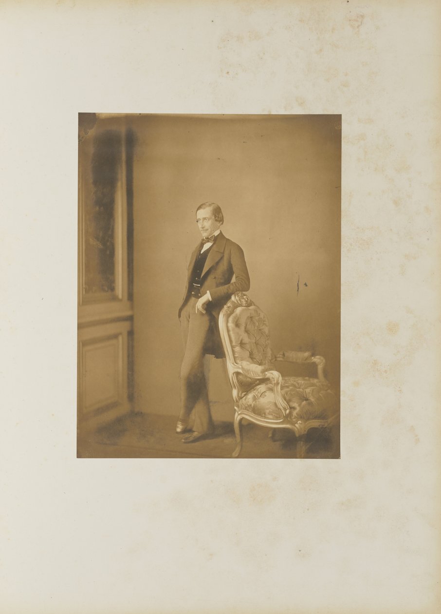 [Porträtt av Alexander, greve Hübner] av Mayer and Pierson