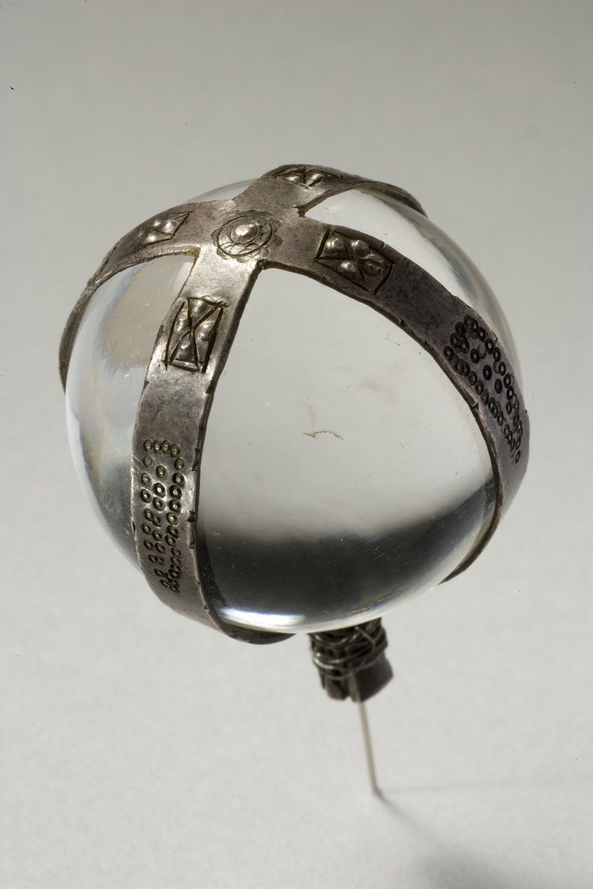 Boll (bergkristall) (se även 270521) av Merovingian
