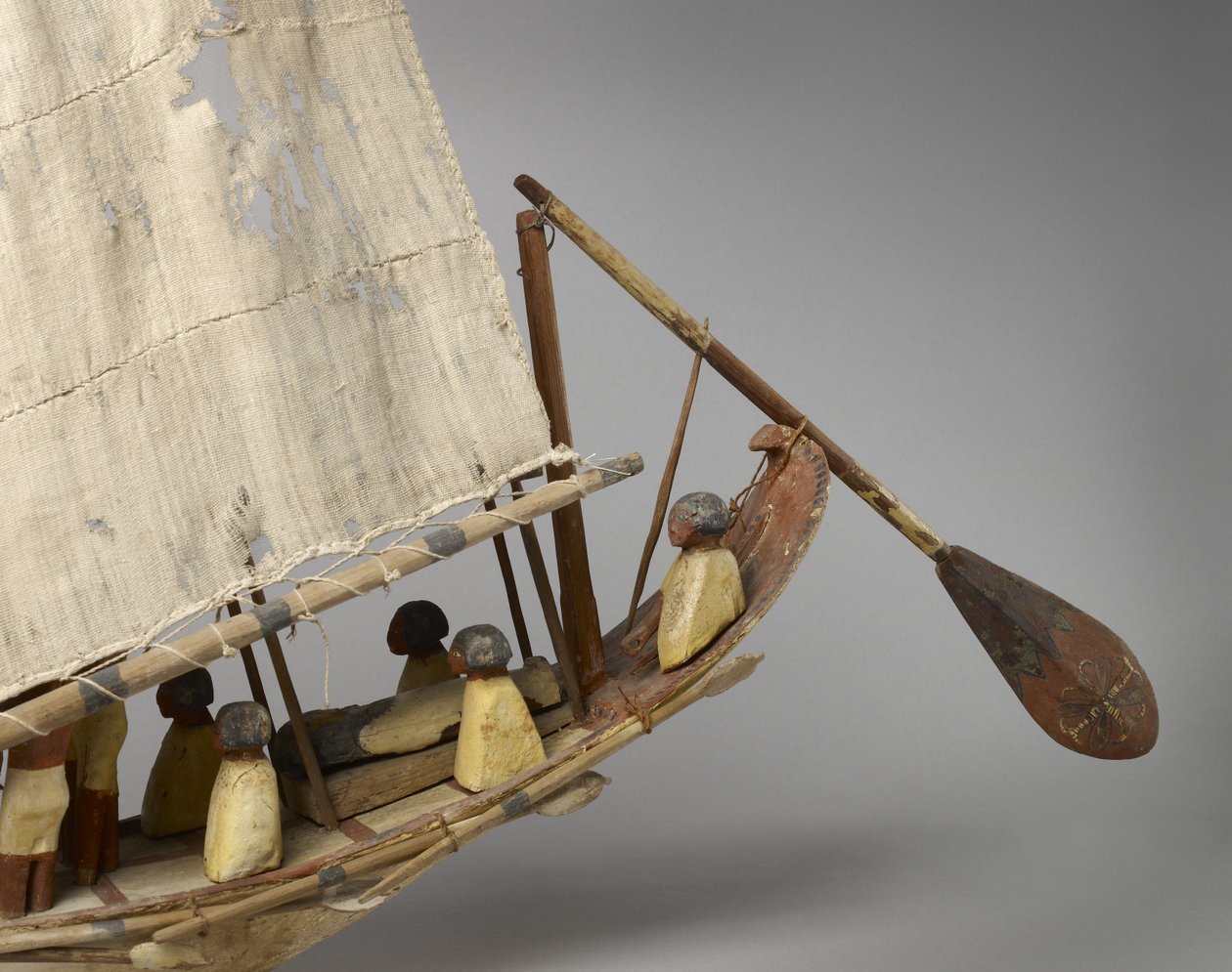 Modellbåt med segel, åror och 10 figurer, c.1975-1640 f.Kr. trä, gesso, textil, färg & snöre av Middle Kingdom Egyptian