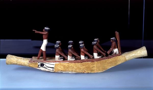 Modell av en båt, ca 2000-1900 f.Kr. (målat trä) (se även 326913) av Middle Kingdom Egyptian