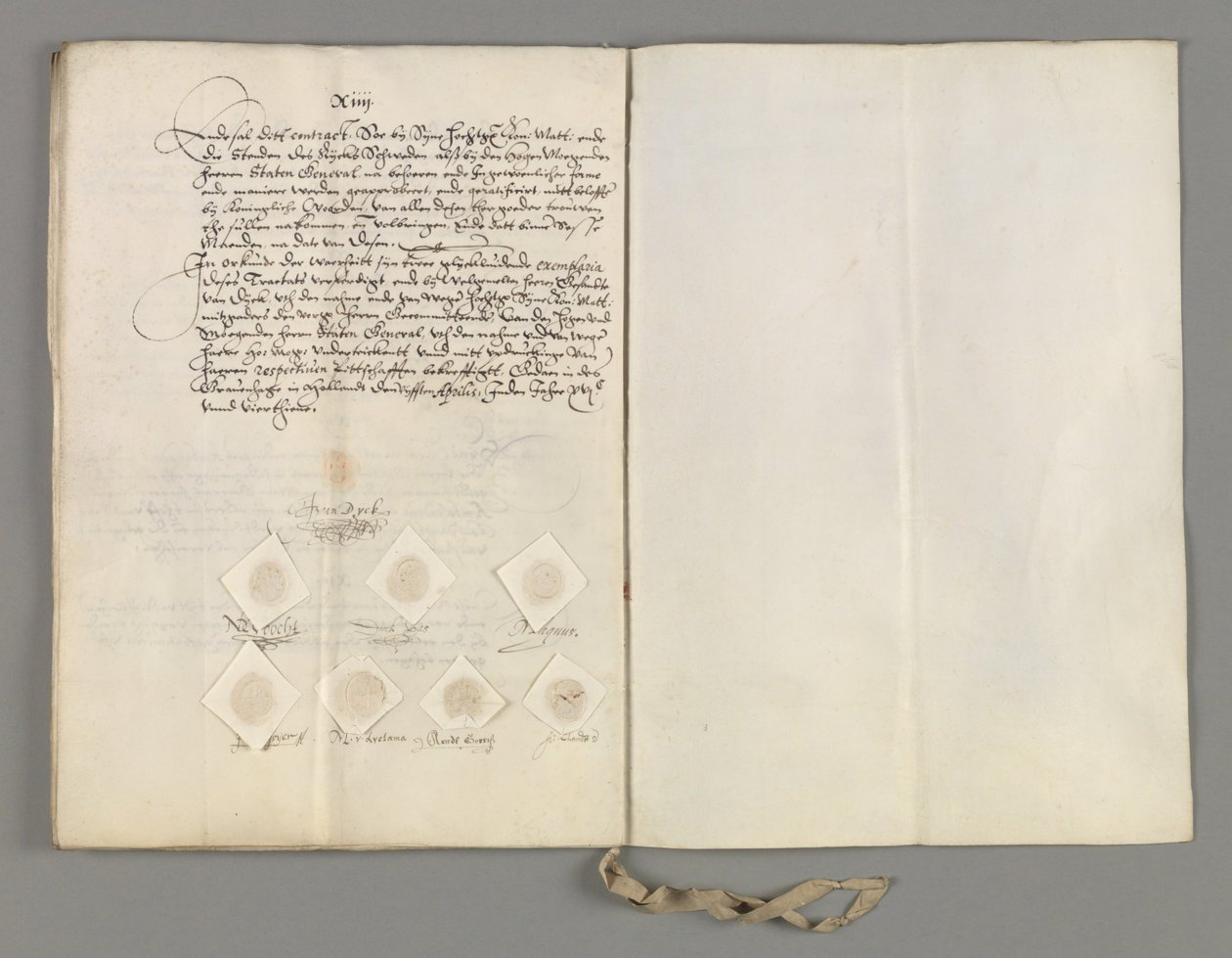 Certificate of the treaty at the Hague concluded between the States General and the King of Sweden to clarify the second article of the treaty of April 5 av Unbekannt Unbekannt