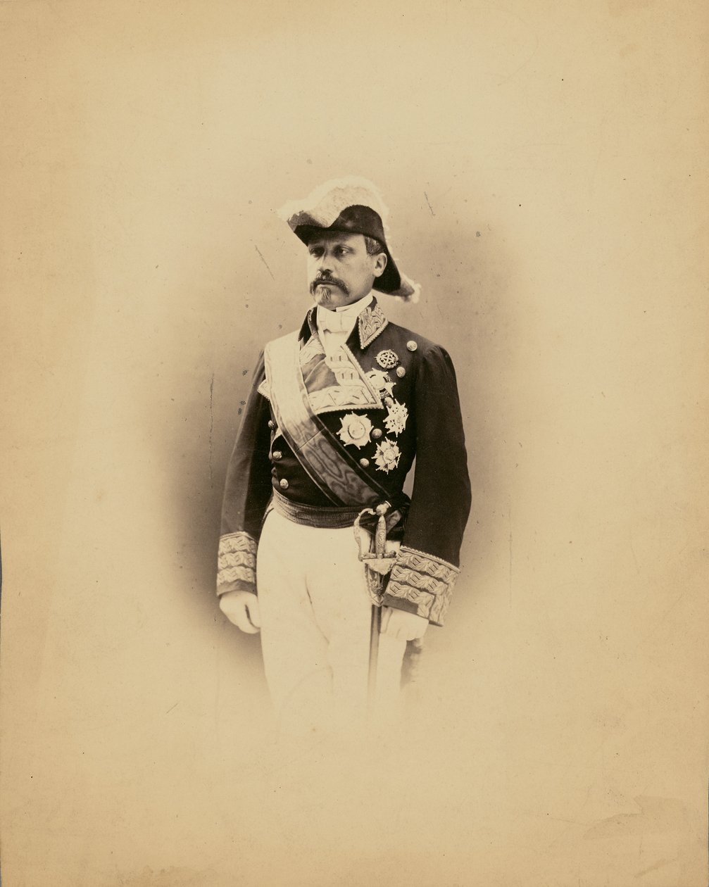 M[aréch]al Serrano av Nadar [Gaspard Félix Tournachon]