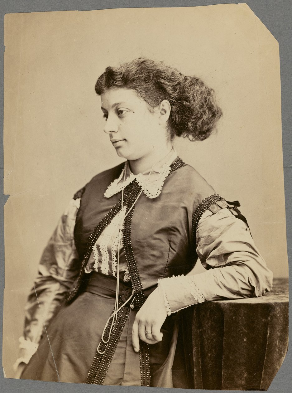 Fru Lina Sand [född Calamatta] av Nadar [Gaspard Félix Tournachon]