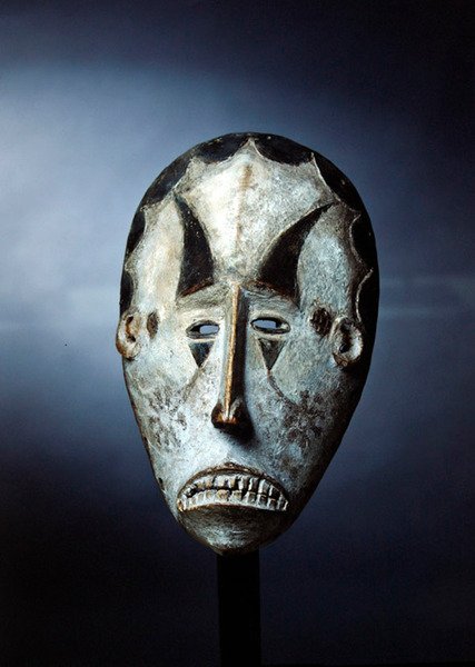 Mawo Mask, Ibo (trä & färg) av Nigerian