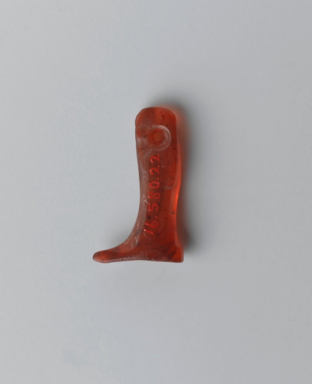Amulett av ett mänskligt högerben (karneol) av Old Kingdom Egyptian