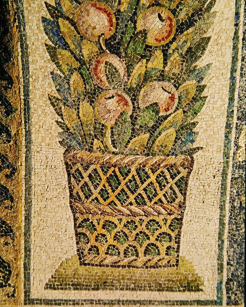A Basket of Fruit, c.430 AD (mosaik) av Paleo Christian