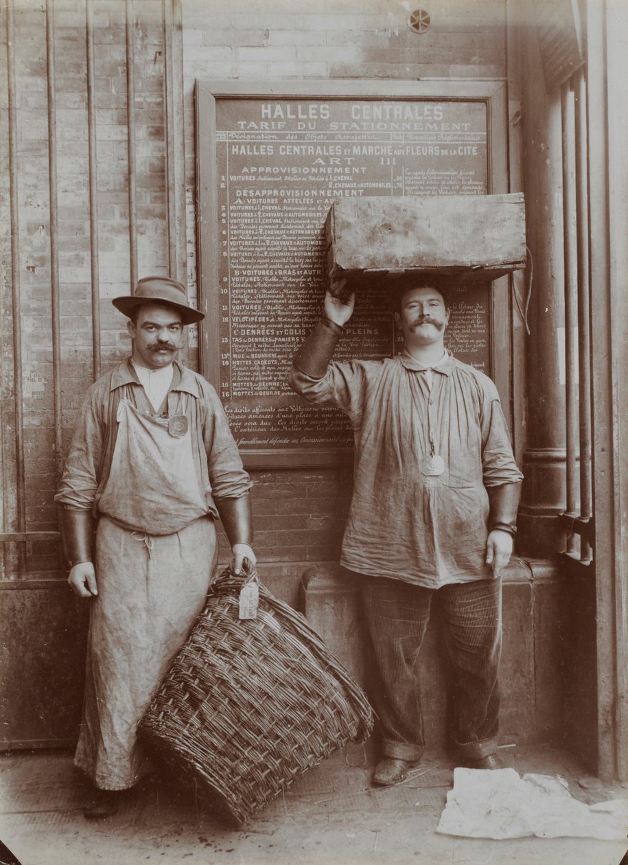 Fiskbärare, sent 1890-tal. av Paul Géniaux