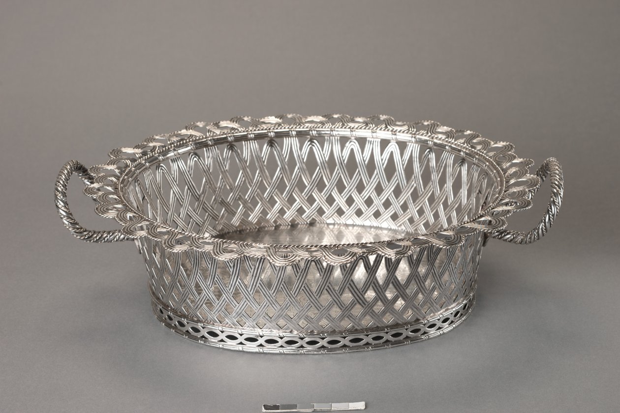 Korg, 1729 av Paul de Lamerie