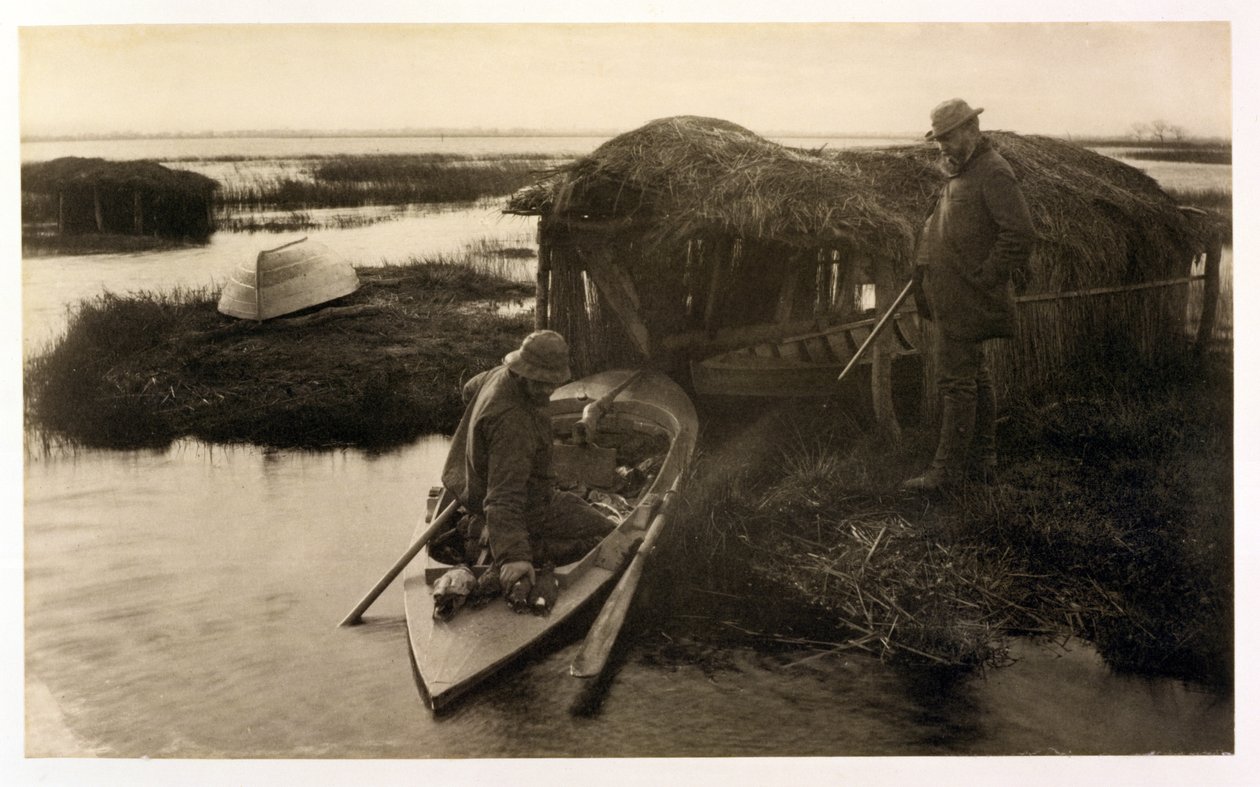 The Fowler Returns, Life and Landscape on the Norfolk Broads, c.1886 av Peter Emerson und Thomas Goodall