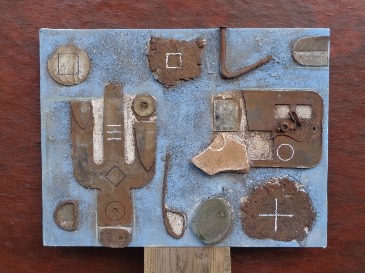 HIEROGLYFER.2019 av Peter McClure