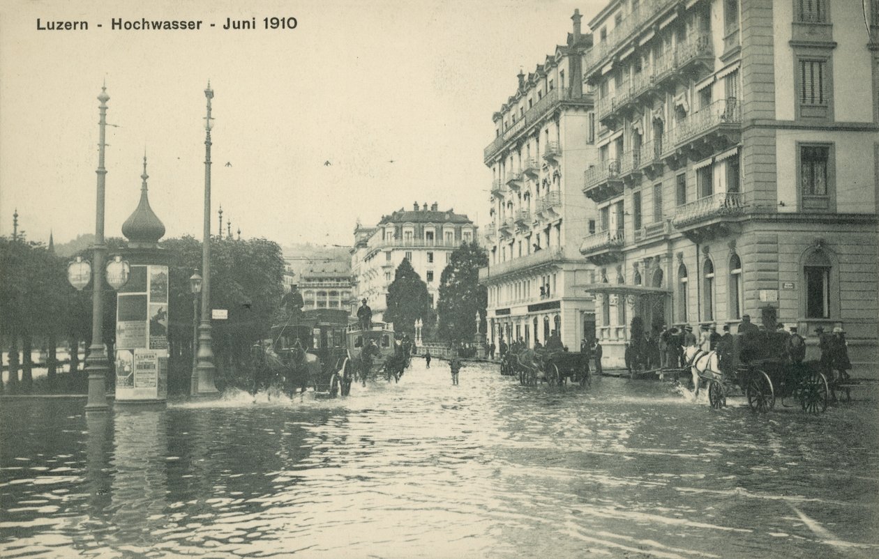Översvämningar, Lucerne, Schweiz (svartvitt foto) av Photographer Swiss