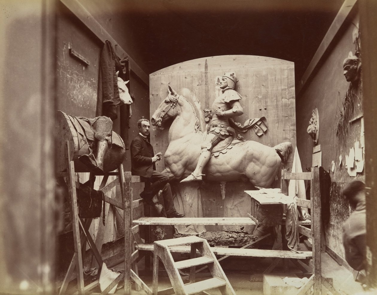[Emmanuel Frémiet], 1880-90-tal. av Possibly by Edmond Bénard
