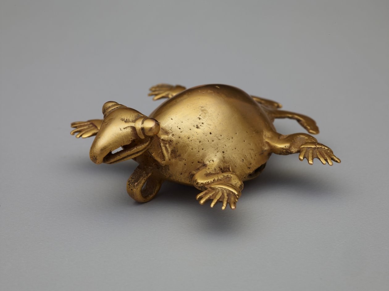 Hängande klocka: sköldpadda, 800-1200 (guld) av Pre Columbian Pre Columbian