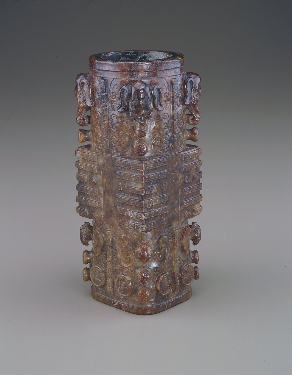 Cong (jade) av Qing Dynasty Chinese School