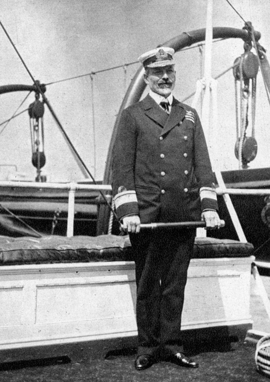 Kommodor Sir Archibald Milne 1855-1938, 1908. av Queen Alexandra