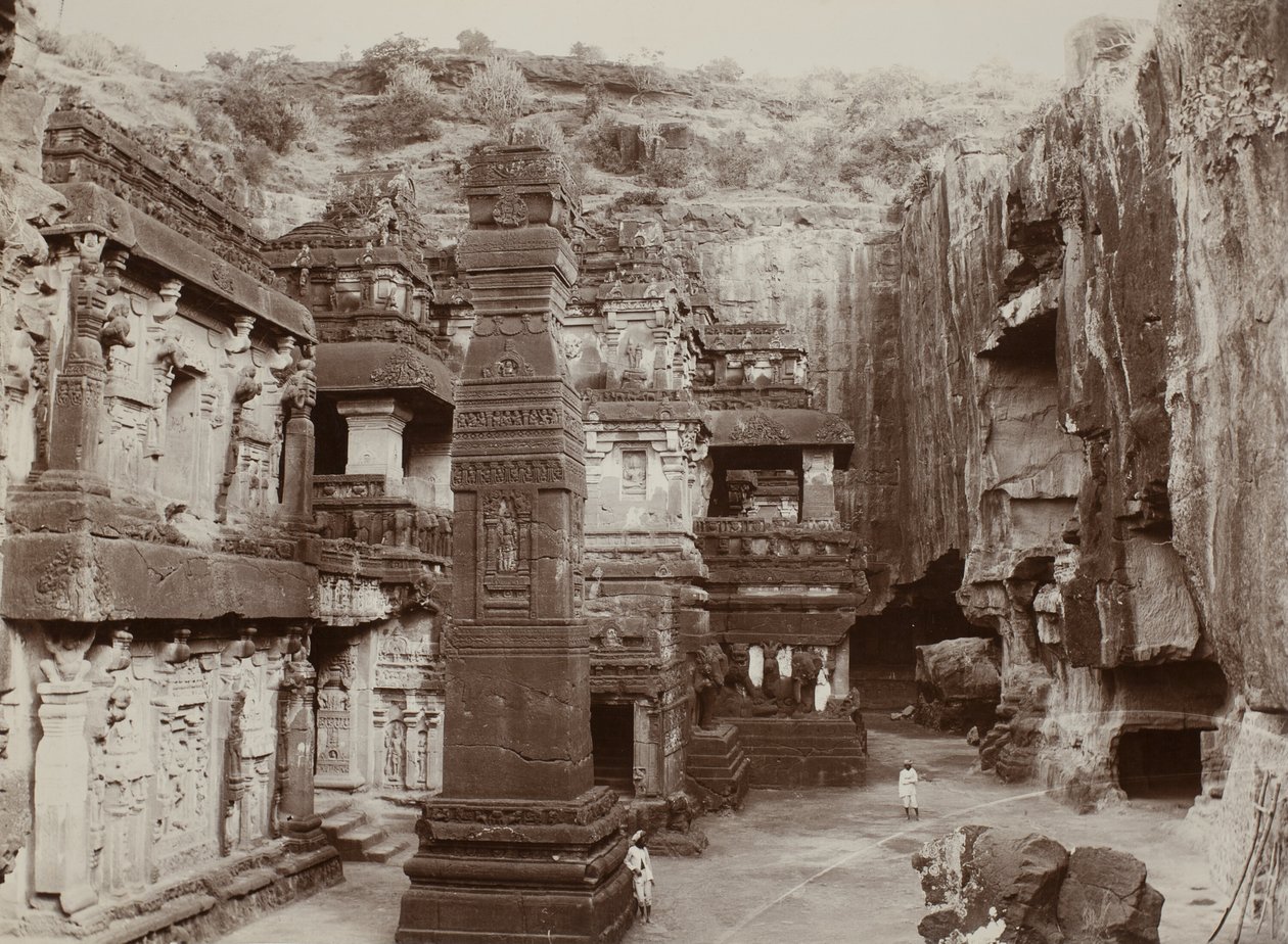 Khalias stenhuggna tempel, Ellora av Raja Deen Dayal
