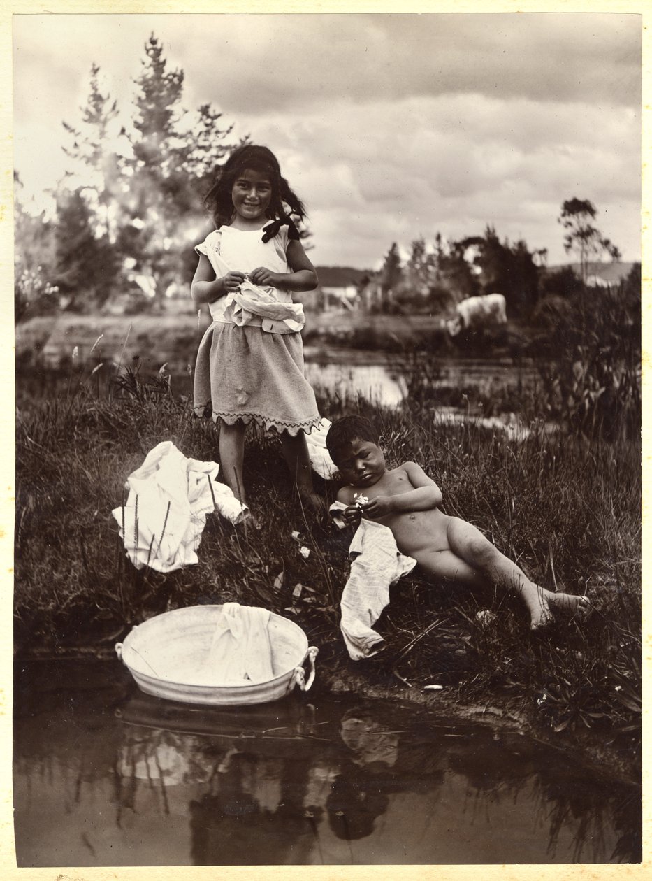 An Idyll of Maoriland, c.1910 (silvergelatintryck) av Ralph Seldon
