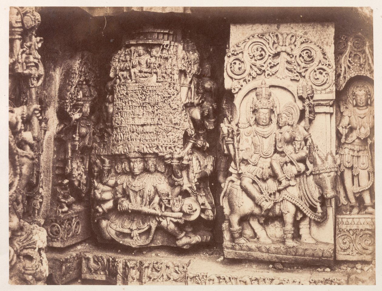 Hoysaleswara tempelskulptur, Halebit, 1856-1857. av Richard Banner Oakeley