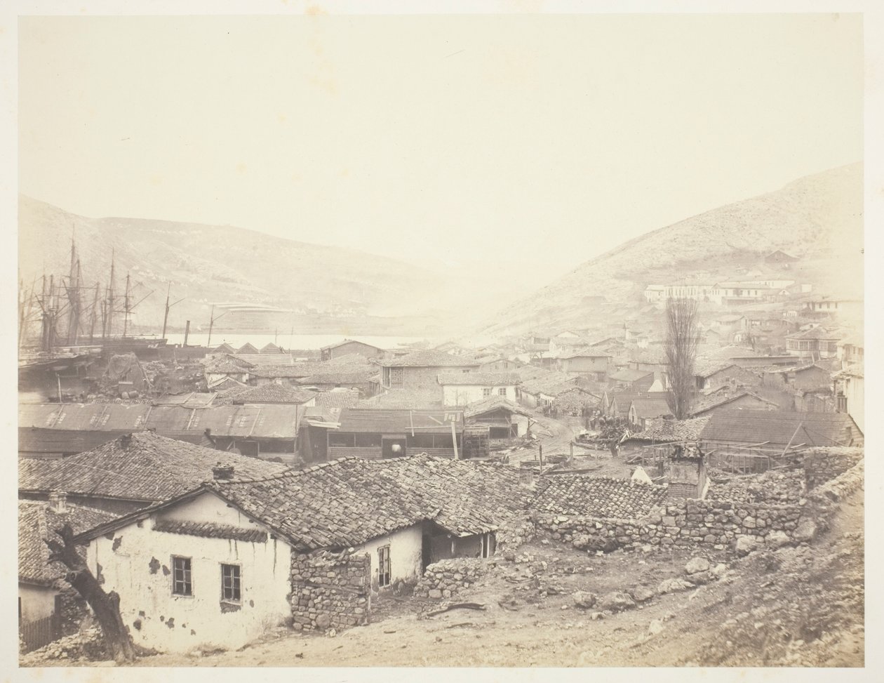 Allmän vy över Balaklava av Roger Fenton