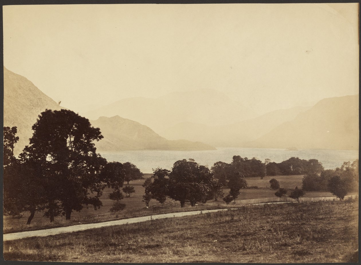 [Landskap med sjö] av Roger Fenton