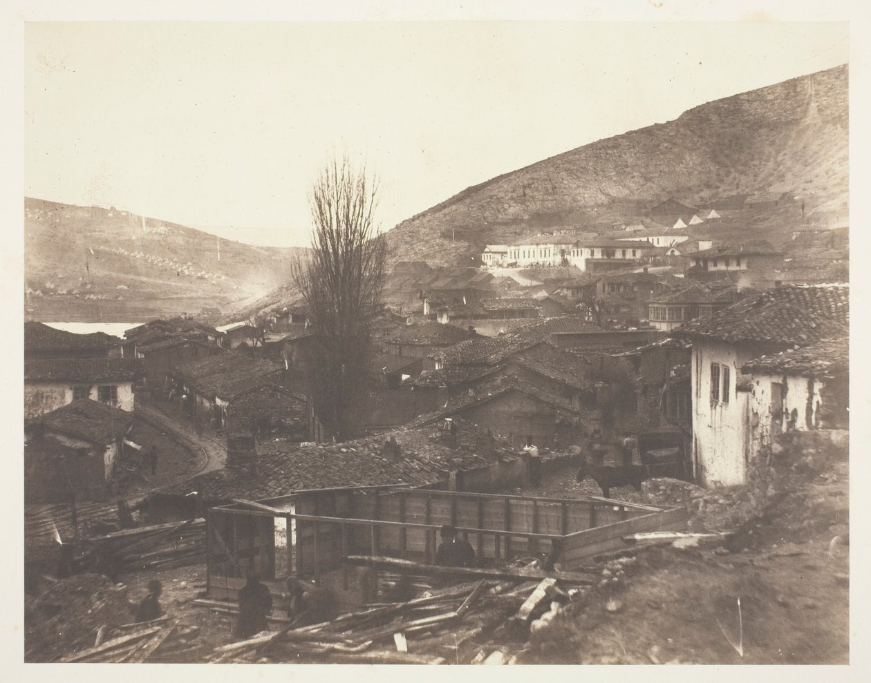 Järnvägsgatan i Balaklava av Roger Fenton